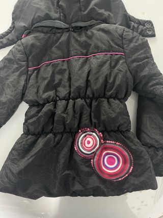 Anorak niña 5-6 años negro y rosa
