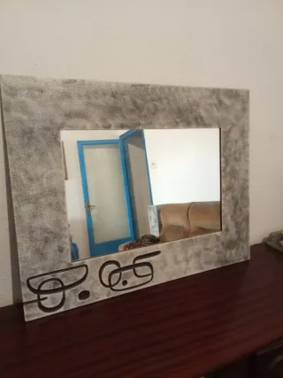 Mueble recibidor colgante con cajon y espejo