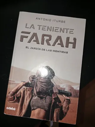 LA TENIENTE FARAH: El Jardín de las Mentiras