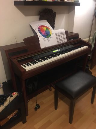 Piano Digital con Accesorios