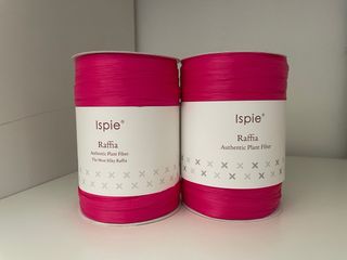 2 gomitoli rafia ISPIE magenta