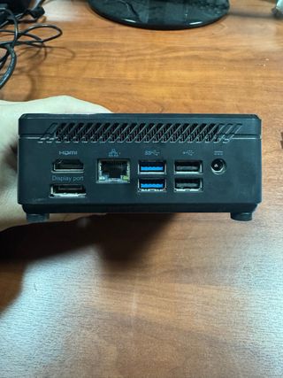 Mini PC MSI Negro