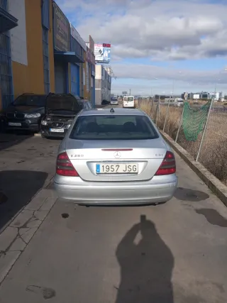 Mercedes-Benz Clase E 2006