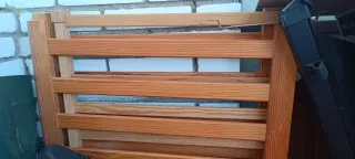 Cuna de bebé de madera