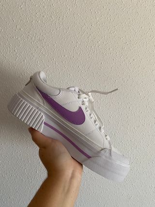 Zapatillas Nike Mujer Talla 37.5 Morado Blanco