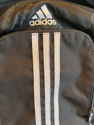 Mochila Adidas Negra