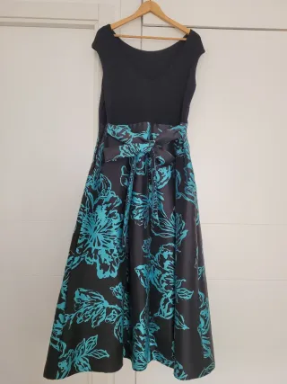 Vestido fiesta negro y turquesa floral