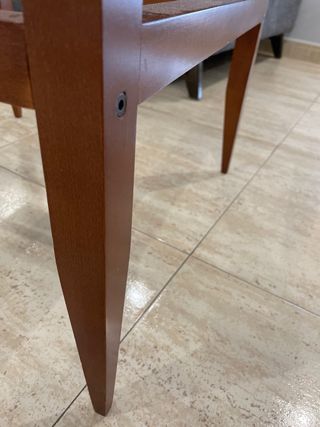 Mesa de centro de madera y cristal