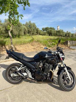 Suzuki Bandit 650cc