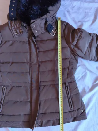 Chaqueta de plumas mujer marrón