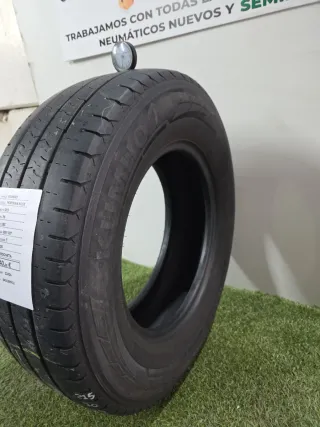 215 70 15C 109/107T KUMHO PORTRAN KC53