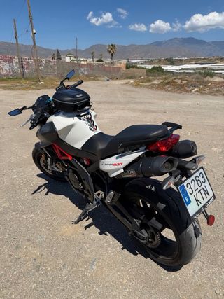 Aprilia Shiver 900