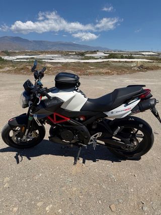 Aprilia Shiver 900