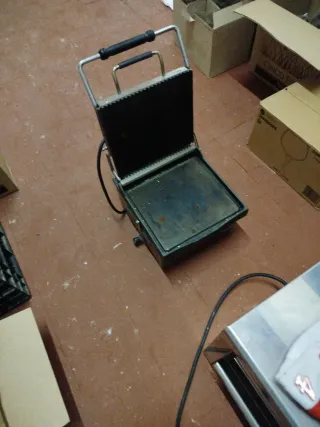 Plancha Eléctrica Bocadillos