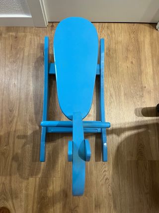 Caballito balancín de madera azul