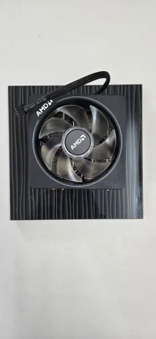 Disipador AMD Wraith Prism Ryzen 7 2700X