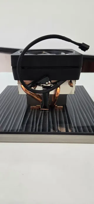 Disipador AMD Wraith Prism Ryzen 7 2700X