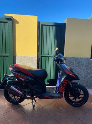 Aprilia SR Motard 50cc