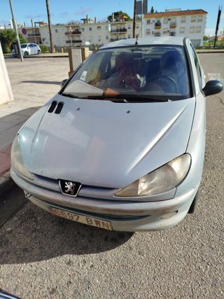 Peugeot  206 2002