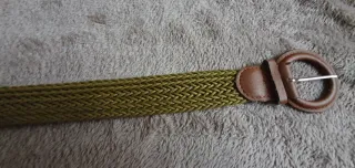 Lote 3 cinturones trenzados dorado, negro y verde