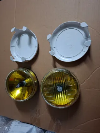 Fari Carello Gialli con Copri Fari