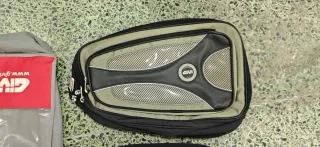 Alforjas Givi T438 Voyager Bag Nuevas