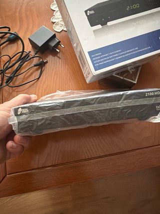 Receptor Satélite Iris 2100 HD Activo 2027