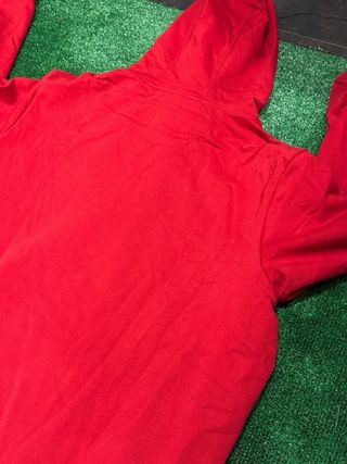 Sudadera Adidas Roja con Diseño