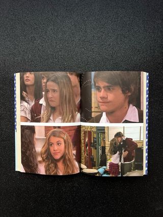 Libro “Serán famosas” serie Patito Feo, número 9