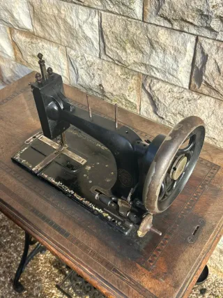 Máquina coser Wertheim Elektra finales Siglo XIX