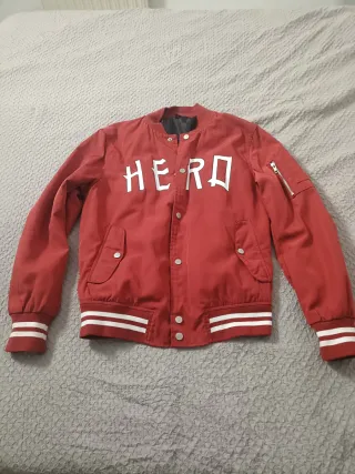 Cazadora Bomber Roja OFERTA 10EUROS.