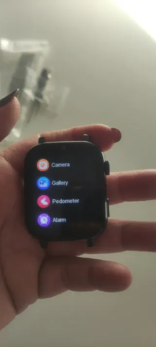 Smartwatch nuovo bambini con sim