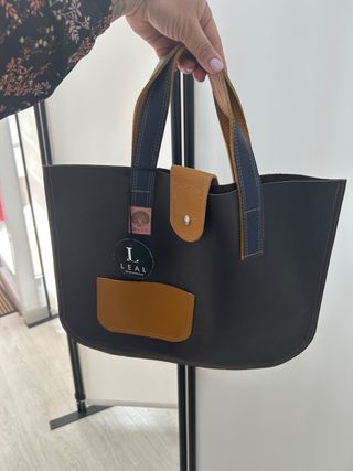 Bolso de piel para portátil