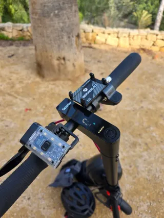 Patinete eléctrico 500W - 2 Cascos + Extras