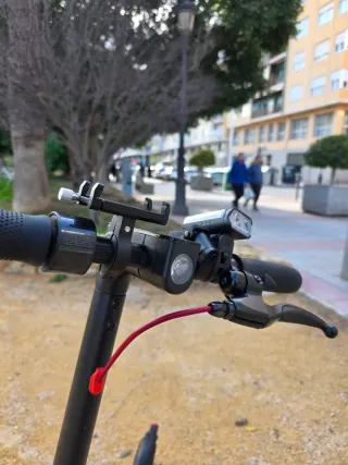 Patinete eléctrico 500W - 2 Cascos + Extras