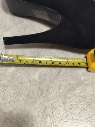 Scarpe con tacco nere eleganti