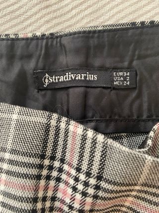 Falda-pantalón mini cuadros gris y rosa