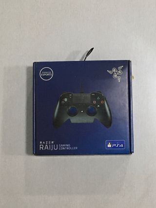 Mando Razer Raiju para PS4 y PC.