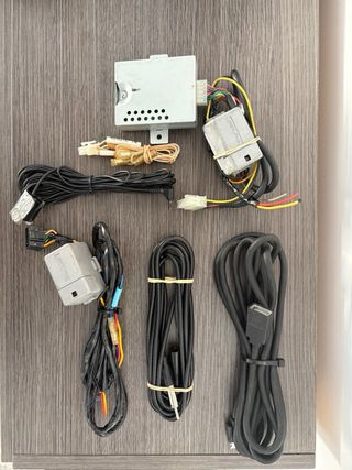 Radio Alpine IVA-310R Pantalla 7 dispone de mando