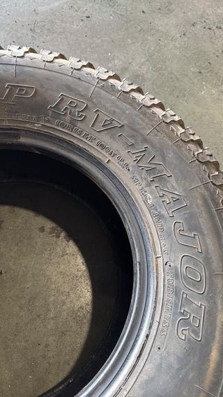 Neumático Dunlop SP RV Major 10R15