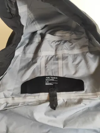 Gore tex Arc'teryx Alpha SV