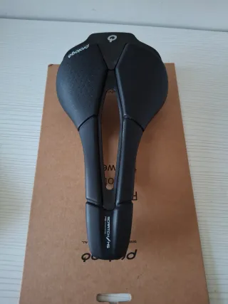 Sillín Prologo Scratch M5 Tirox 140