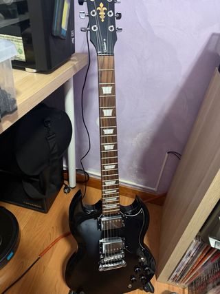 Guitarra Eléctrica Negra vintage v69 coaster