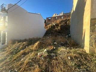 Terreno en venta en Centro Histórico en Vélez-Málaga