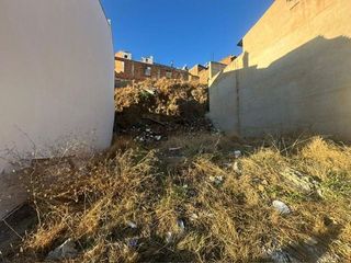 Terreno en venta en Centro Histórico en Vélez-Málaga