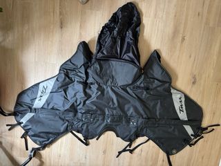 Manta original de Yamaha para TMAX del 2019