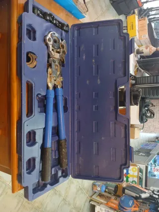 Prensadora Manual Dismat con Accesorios