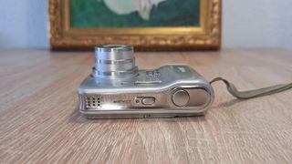 Cámara digital Nikon Coolpix L6 6MP