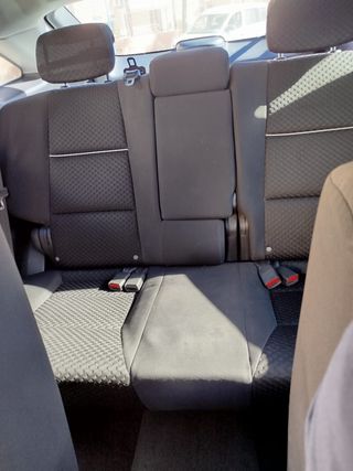 SsangYong Actyon SUV Negro