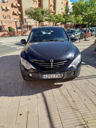 SsangYong Actyon SUV Negro